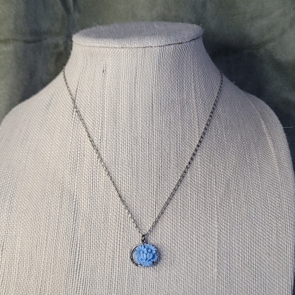 Vintage Cottagecore Feminine Fairy Blue Flower Mary & Joseph Pendant Necklace